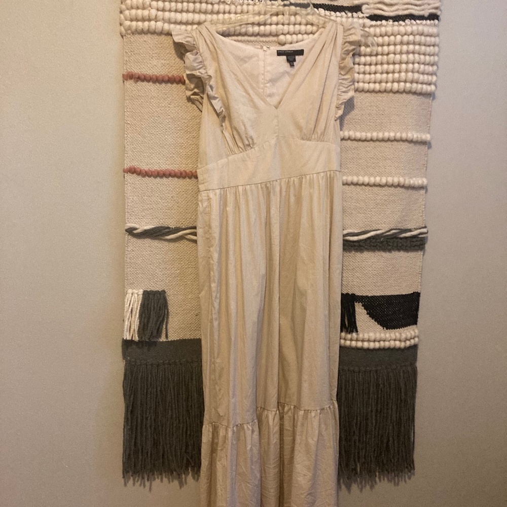 Maggie London cream long dress flutter sleeve v neck